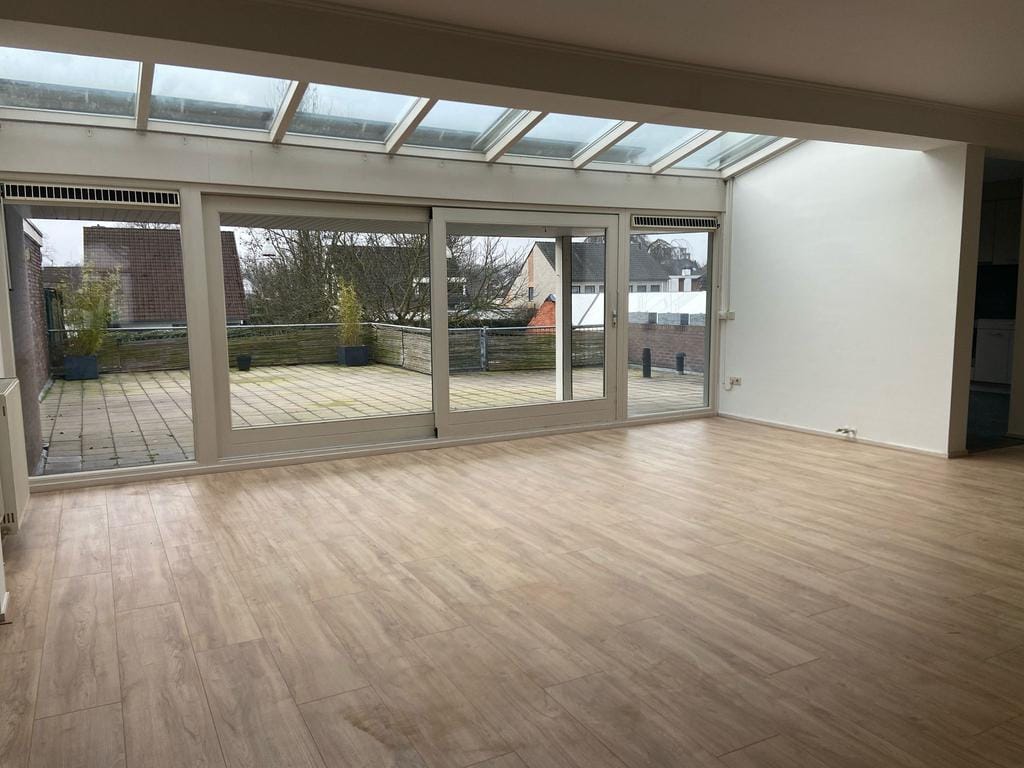 House Image 4