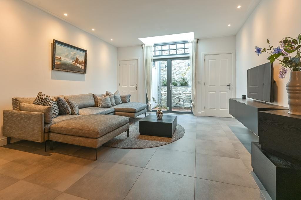 House Image 2