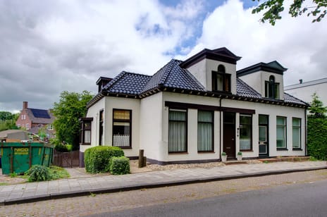 undefined main image