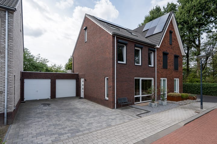 Heuvelweg 64 main image