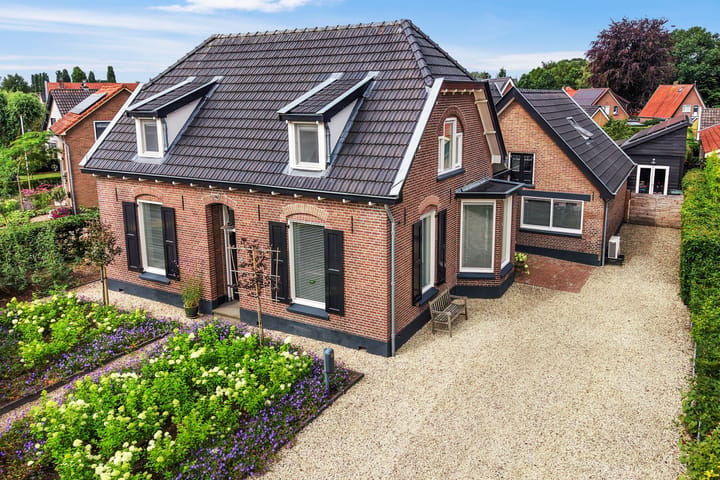 Langeslag 32 main image