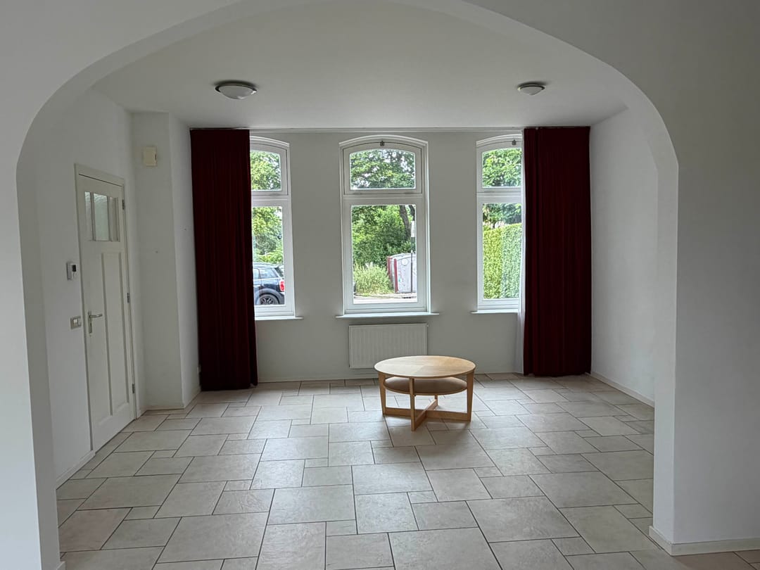 House Image 4