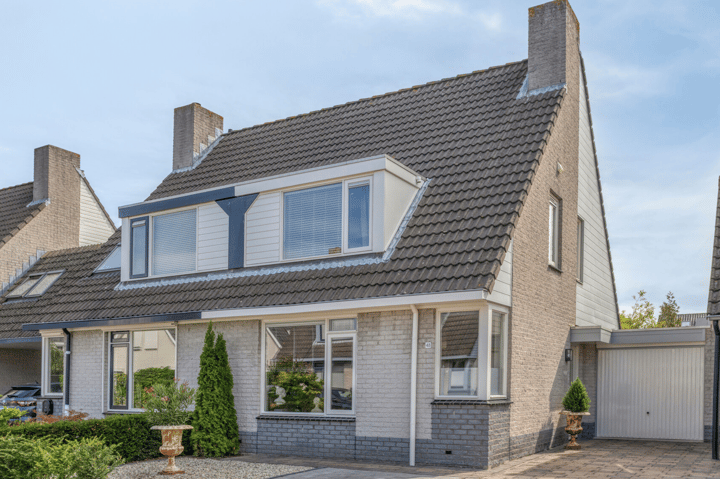 Arnold van Lieropstraat 48 main image