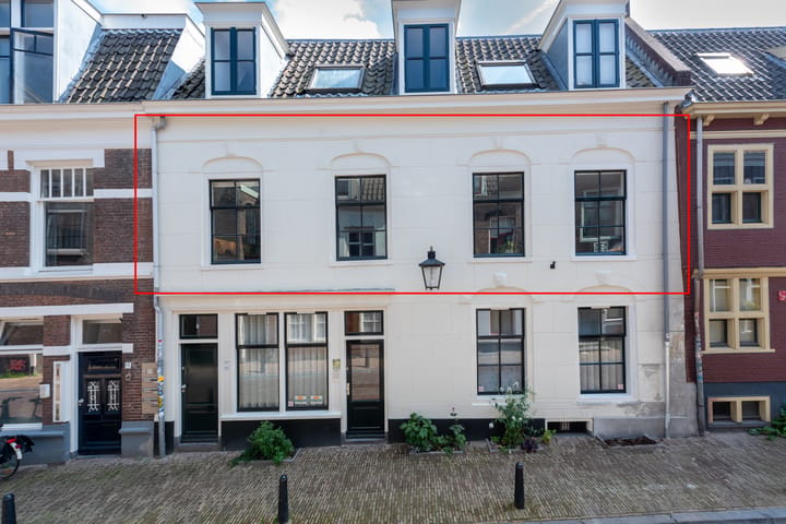 Jacobijnenstraat 15-A main image