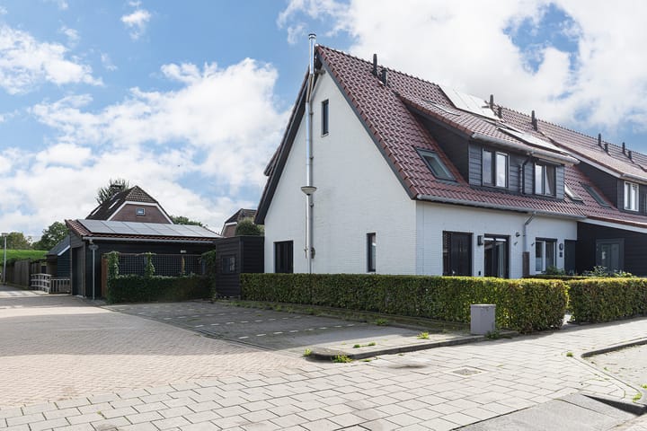 Houthof 12 main image