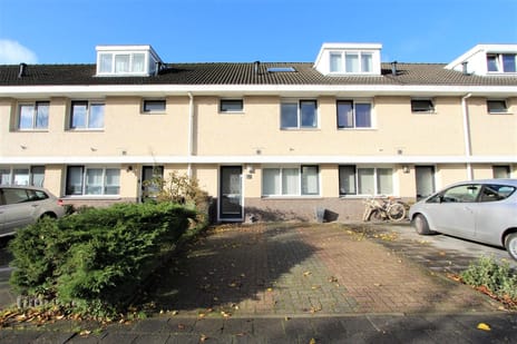vrije-sector-woningen te huur op Anne de Vrieslaan 10