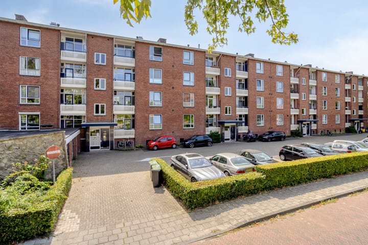 Van Musschenbroekstraat 66-1 main image