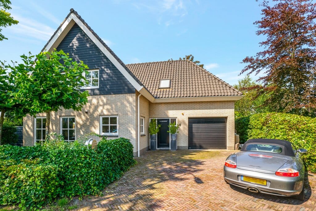 House Image 3
