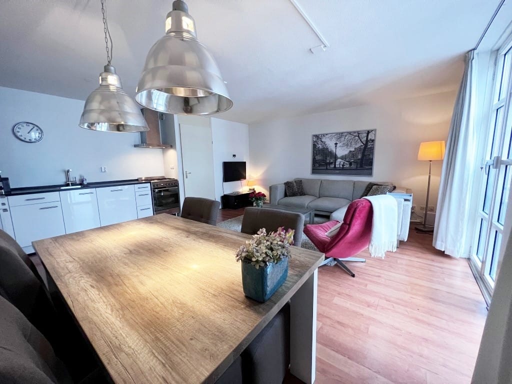 House Image 5