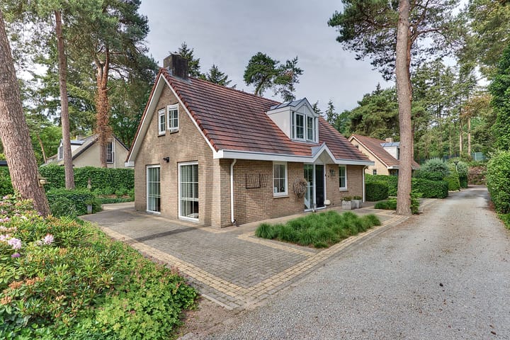 Korhoenlaan 1-76 main image