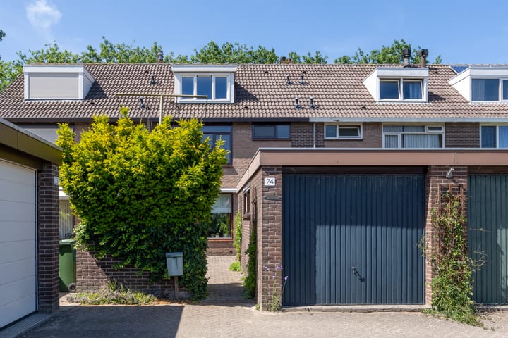Jacob Peteysstraat 24 main image