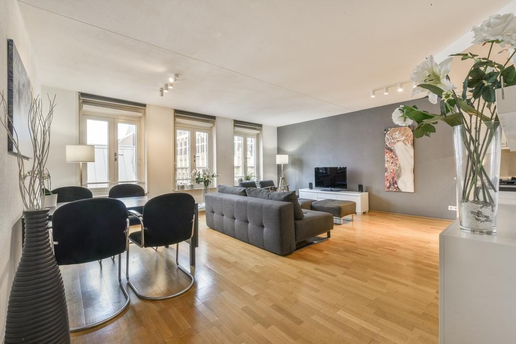 House Image 4