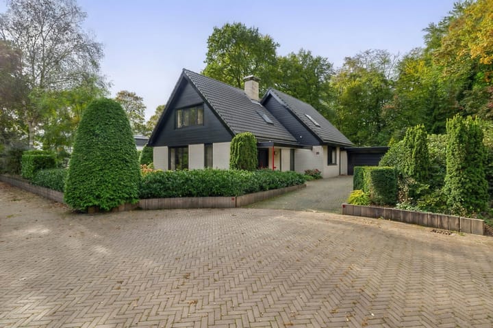 Dennenlaan 25 main image