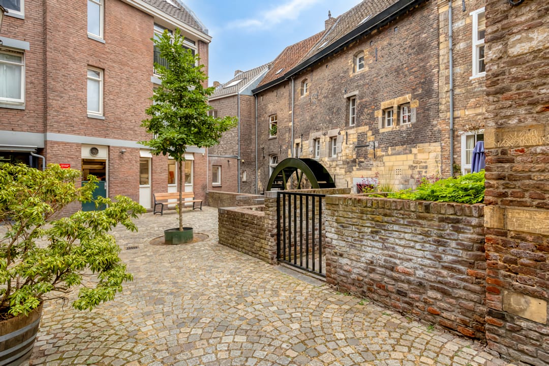 House Image 5