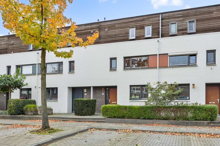 Orthense Hoven 16 main image