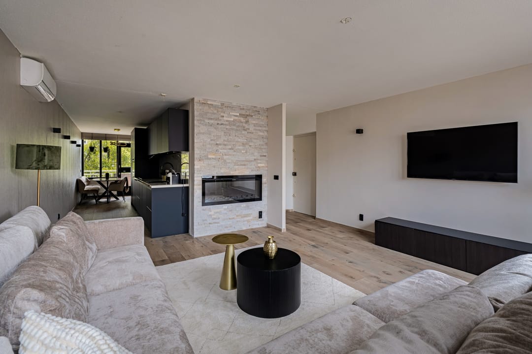 recent house
