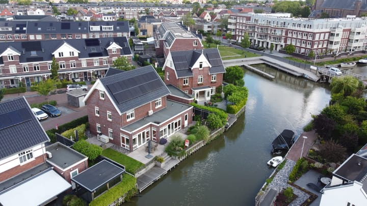 Sint Bartholomeusstraat 18 main image