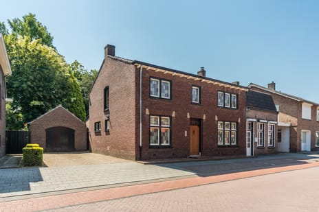 Dorpstraat 9