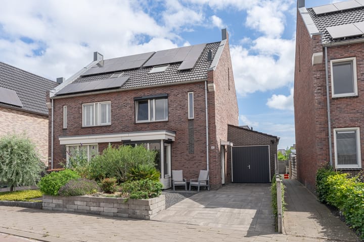 Om de Lande 45 main image