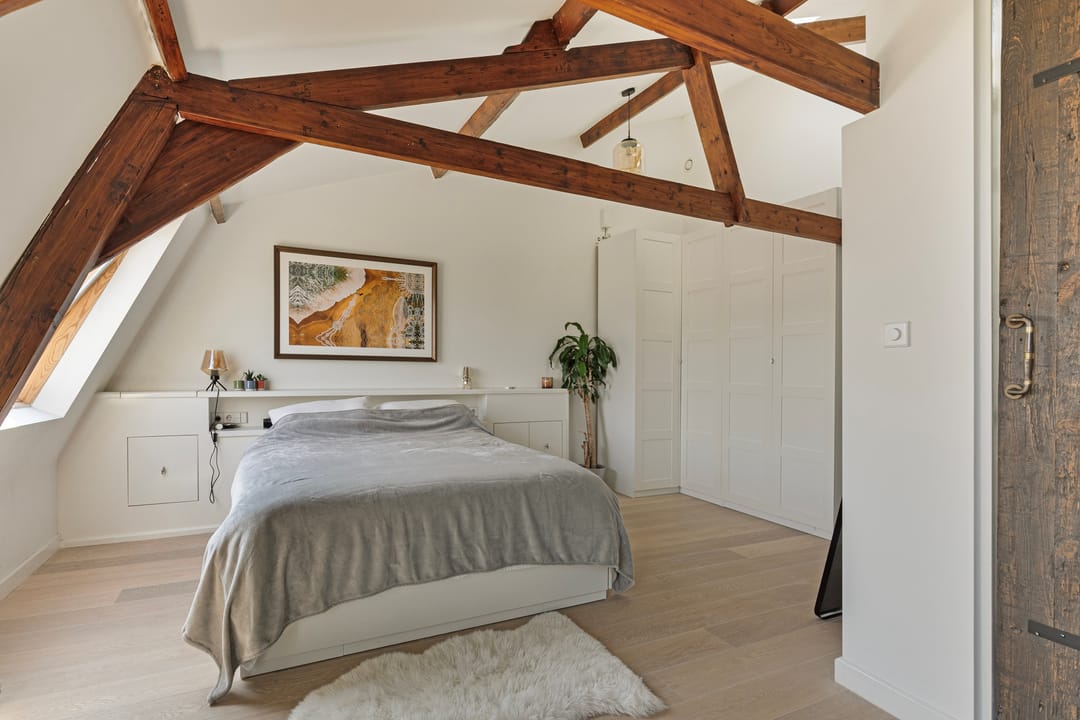 House Image 4