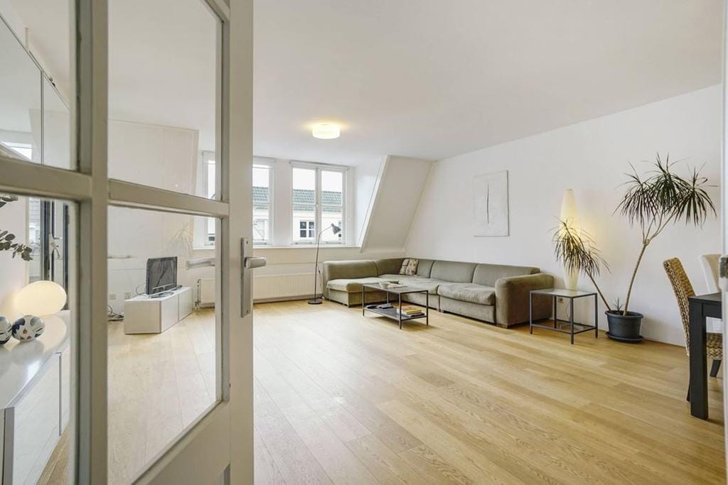 House Image 5