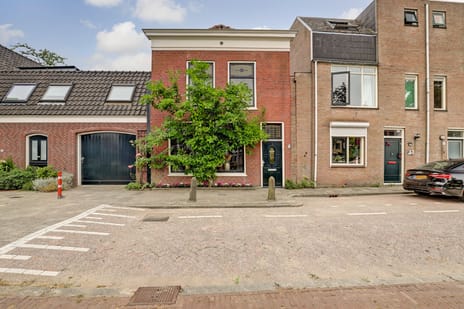 undefined main image
