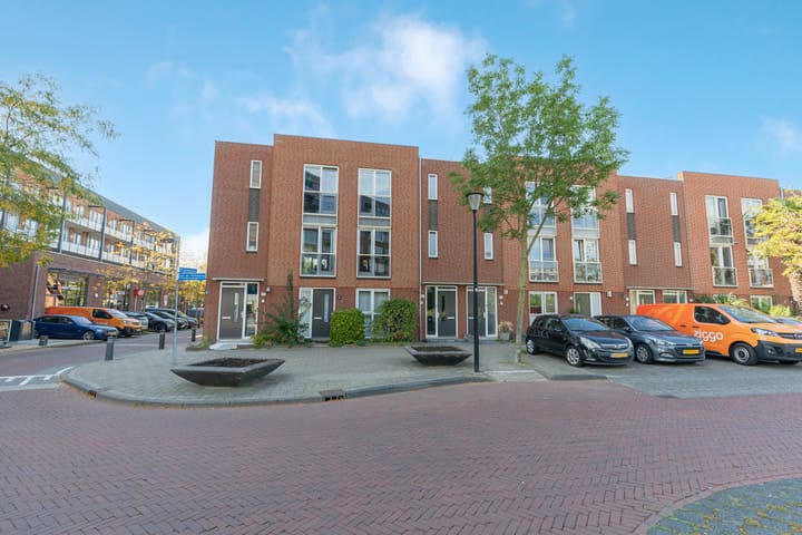 Van der Vormhaven 55 main image