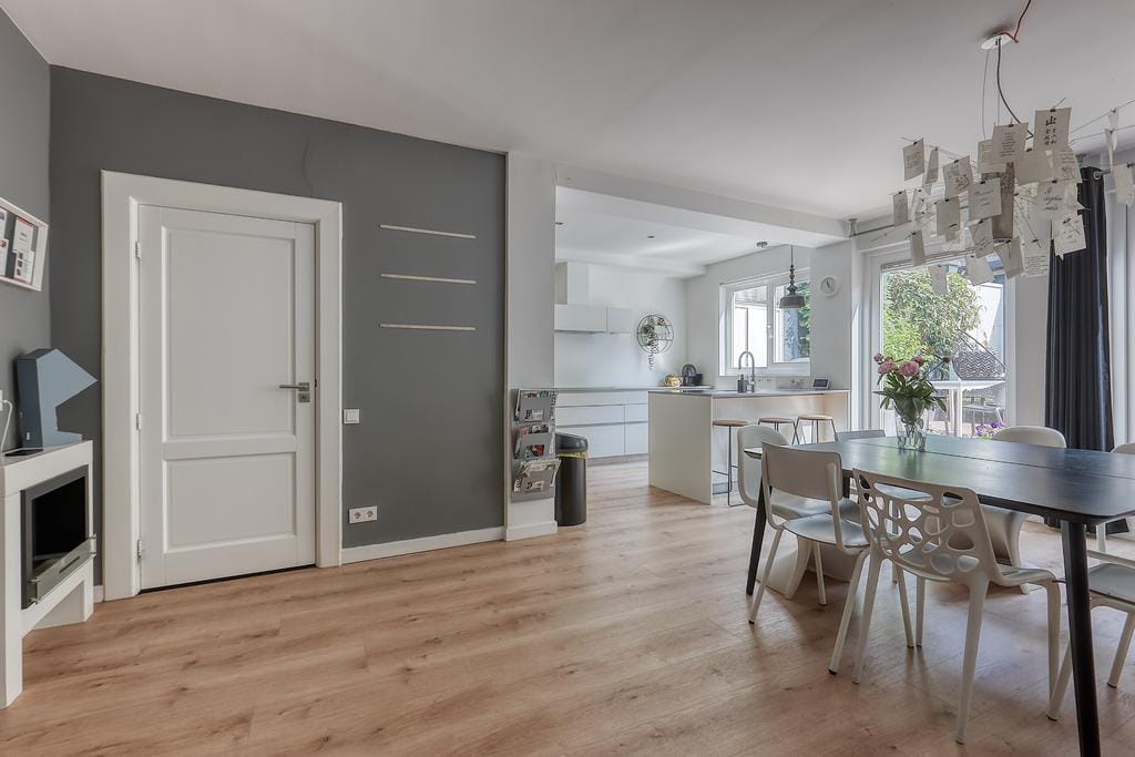 House Image 4