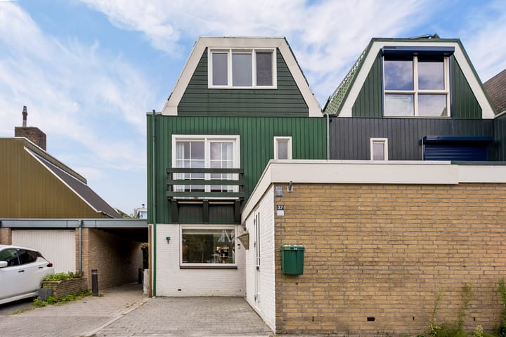 Archipel 37 24 main image