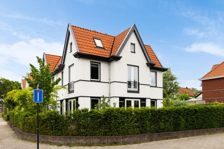 Spoorstraat 15 main image