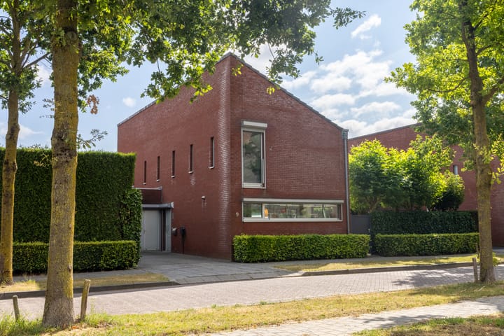 Hoefslag 9 main image