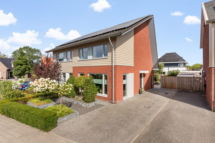 Boerhave 3 main image