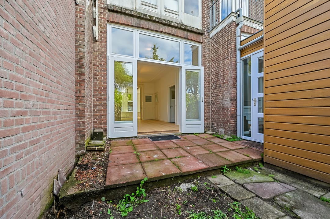 House Exterior
