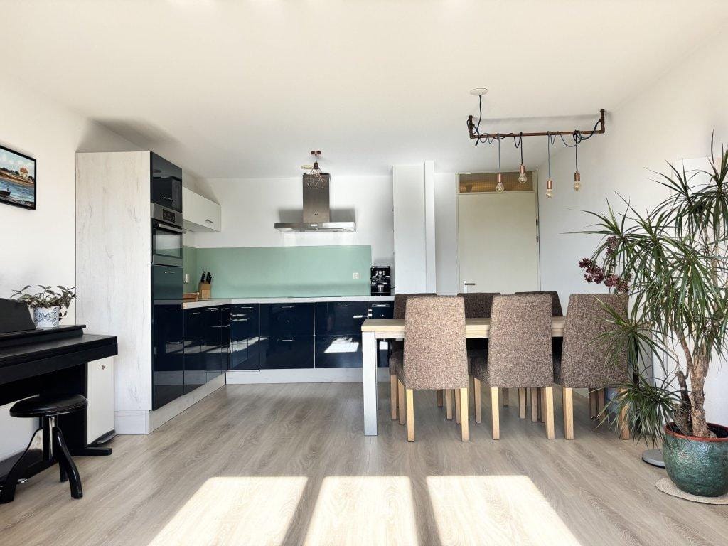 House Image 4
