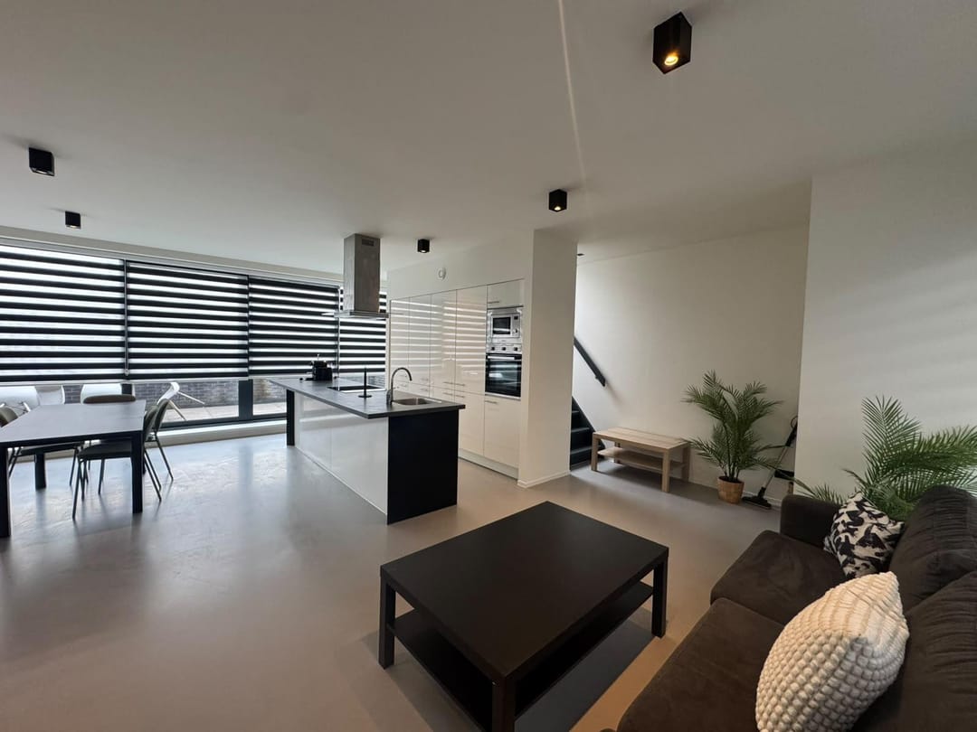 recent house