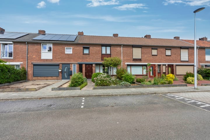 Karolingenstraat 44 main image