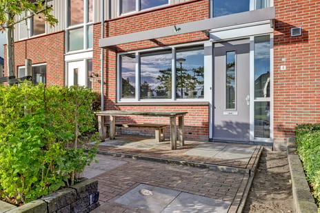 Zwanebloem 4 secondary image