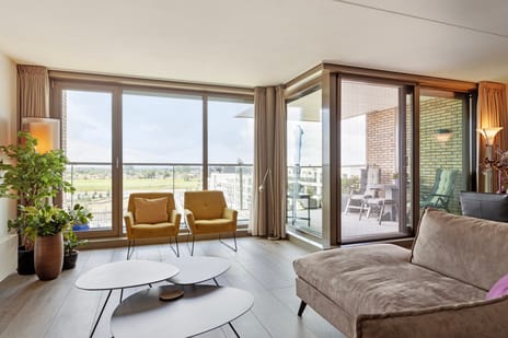 Contrescarp 59 secondary image