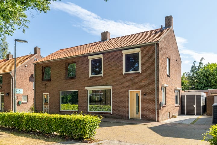 Spoorstraat 37 main image
