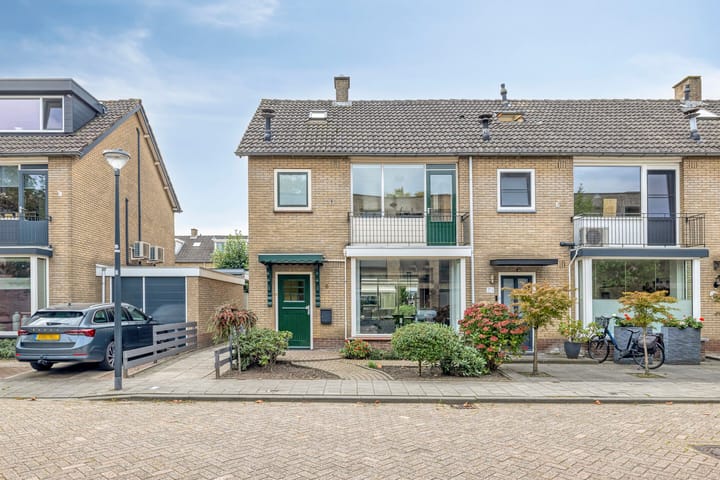 Vijverstraat 8 main image