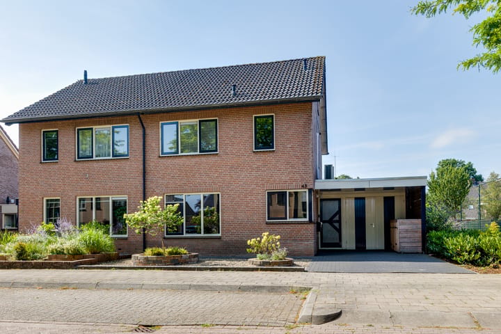 Middenweg 43 main image