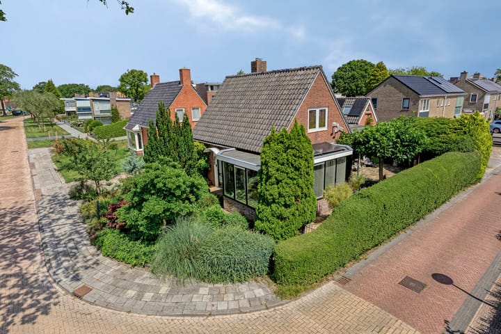 Van Panhuyslaan 42 main image