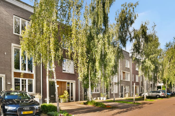 Fritz Dietrich Kahlenbergstraat 5-A main image