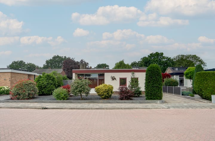 Dr B Bastiaansestr 15 main image