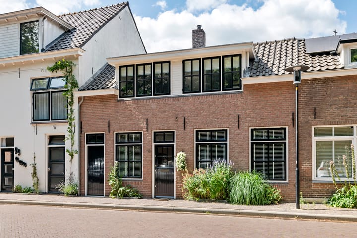 1e Achterstraat 8 main image