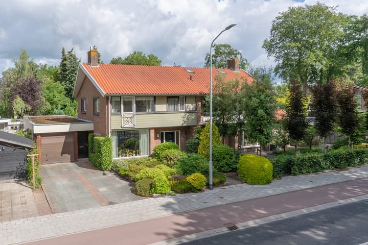 Veldkamp 4 main image