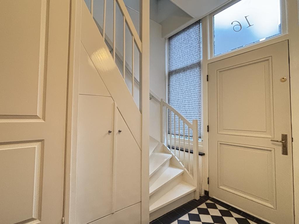House Image 4