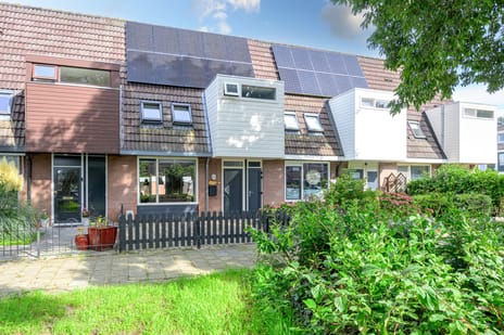 Roodborstjeslaan 25 main image