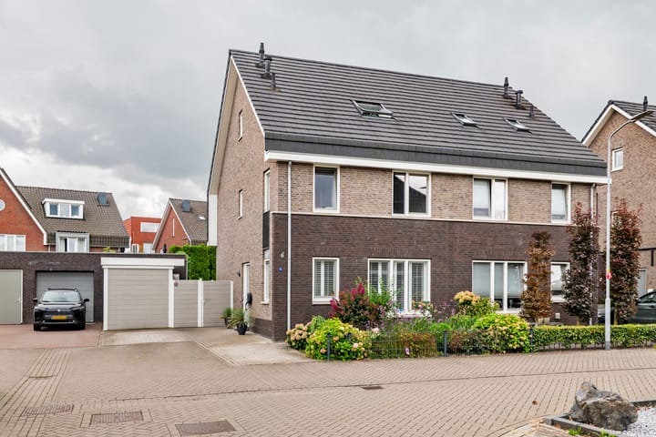 Grote Vuurvlinder 14 main image