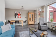 Afbeelding van Hunze 2 - Derde foto